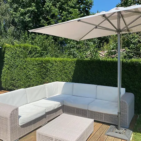 Casa En Con Pisicina Privada * Sanxenxo